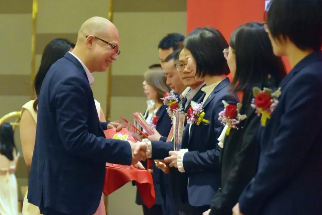 一飞冲天300倍游戏(中国游)·官方网站